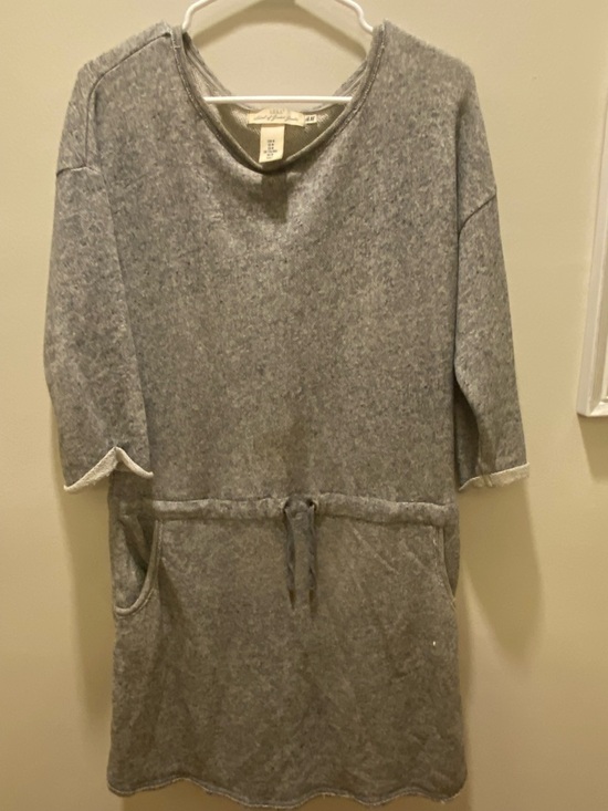 H&M Dresses & Skirts - H&M Heather Gray Cozy Tie-Waist Knit Dress